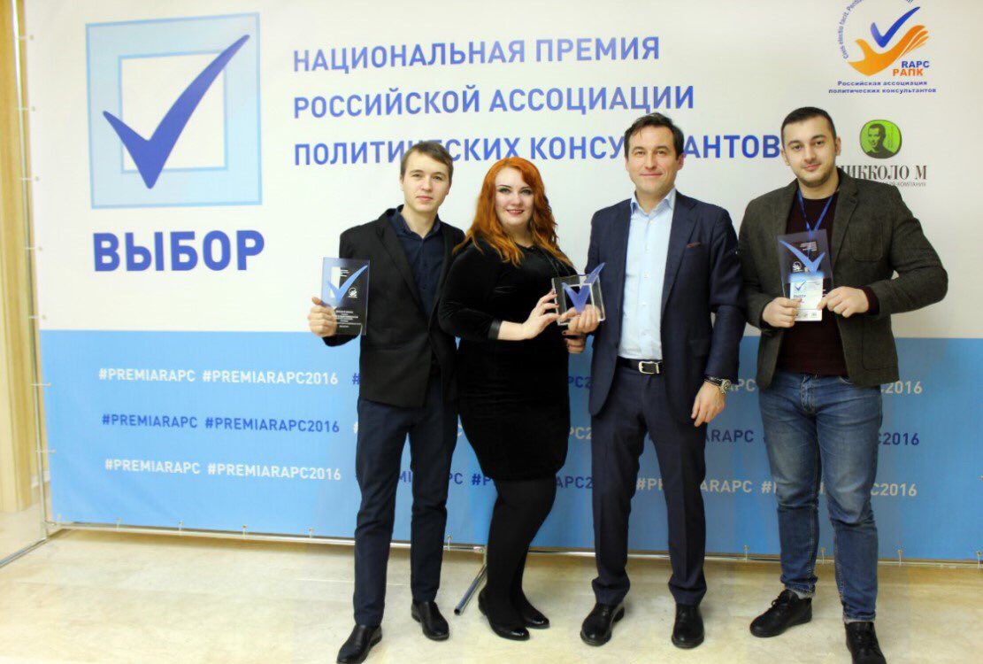 CzVrXKhXUAAsIiy (1)